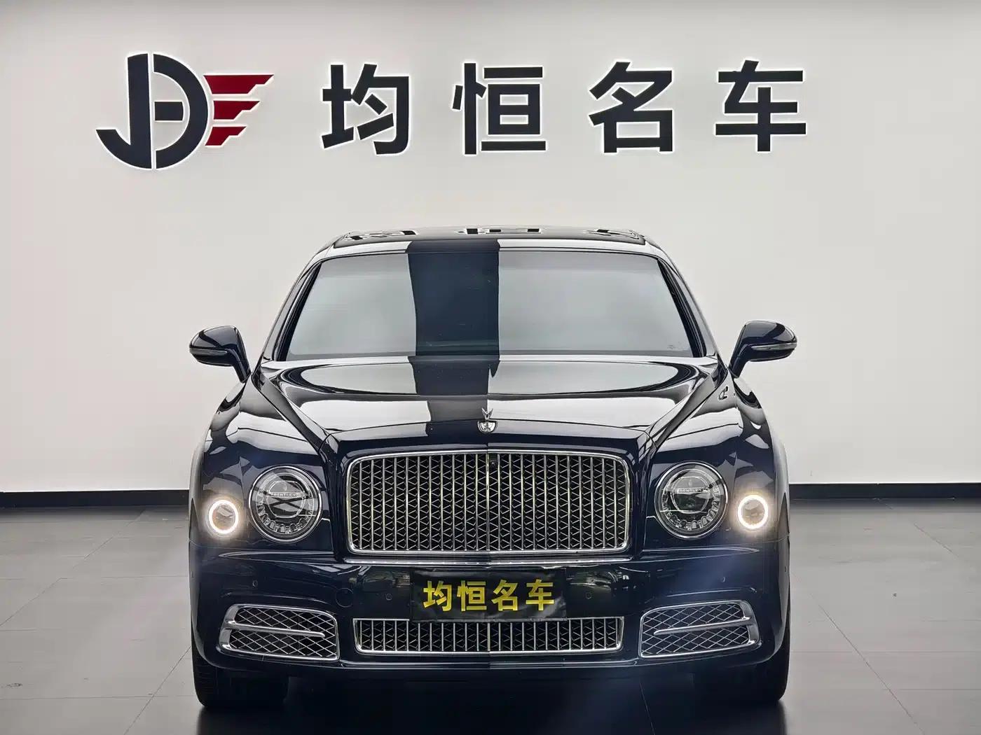 Mulsanne 2017 6.8T Long Wheelbase — миниатюра 2