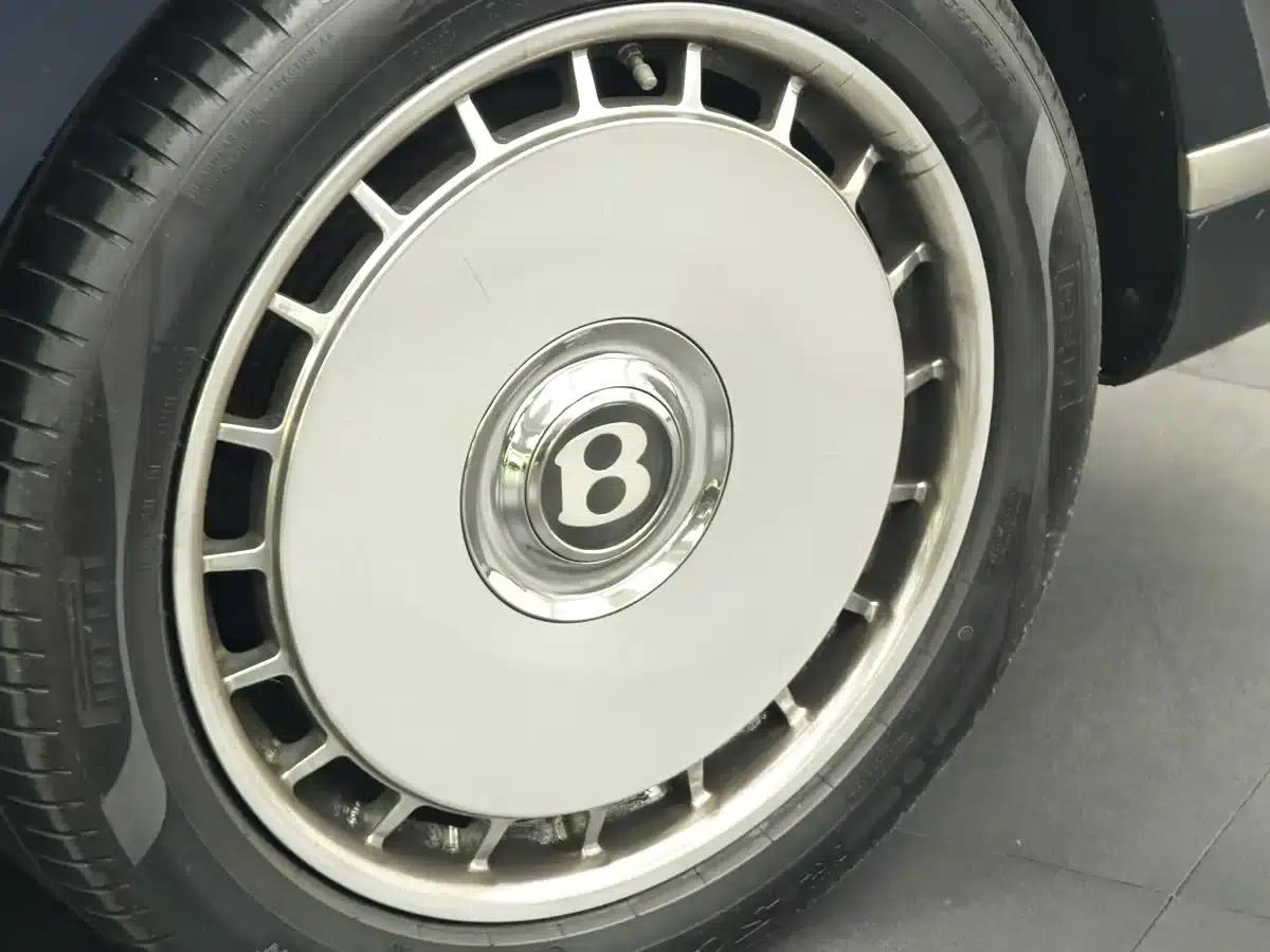 Mulsanne 2017 6.8T Long Wheelbase — миниатюра 16