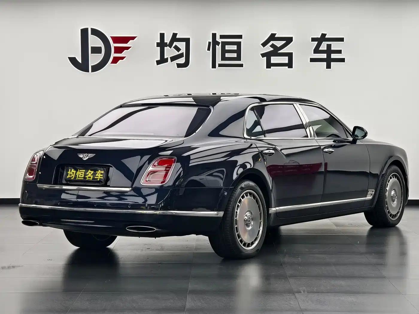 Mulsanne 2017 6.8T Long Wheelbase — миниатюра 4
