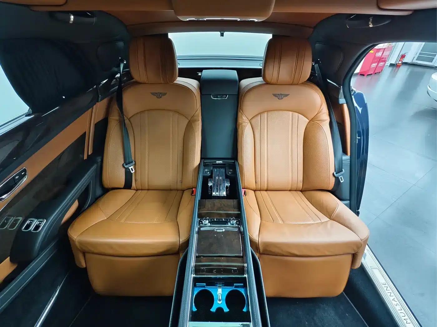 Mulsanne 2017 6.8T Long Wheelbase — миниатюра 9