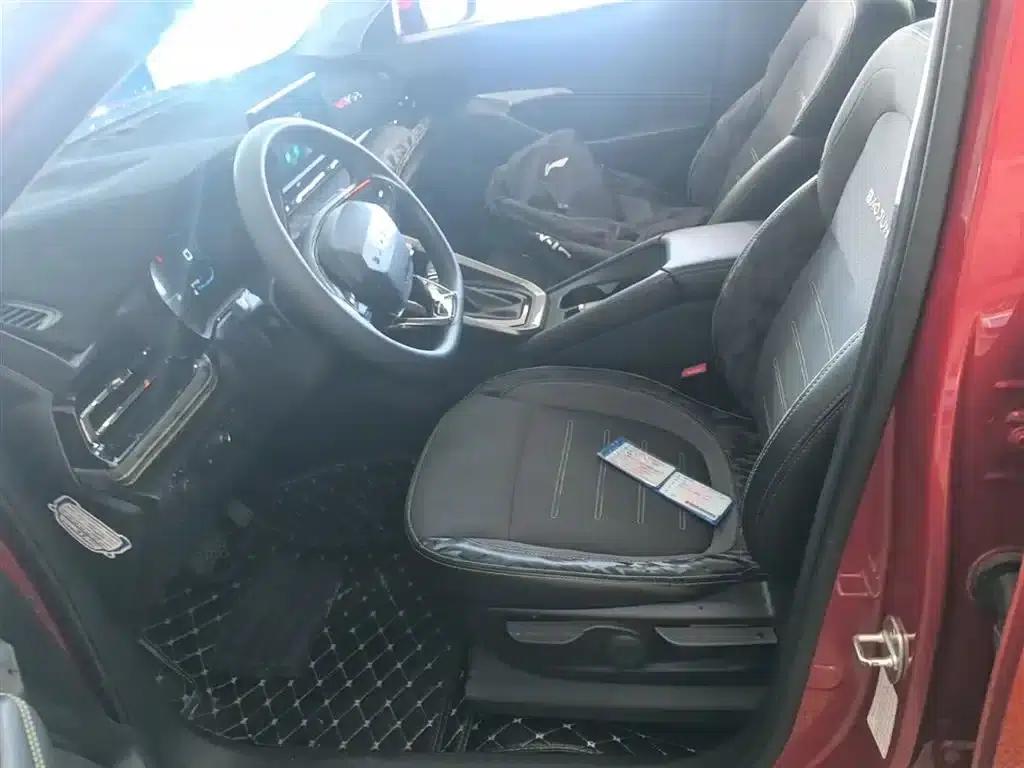 Baojun RS-3 2020 1.5L CVT 24-Hour Online Elite Edition — миниатюра 15