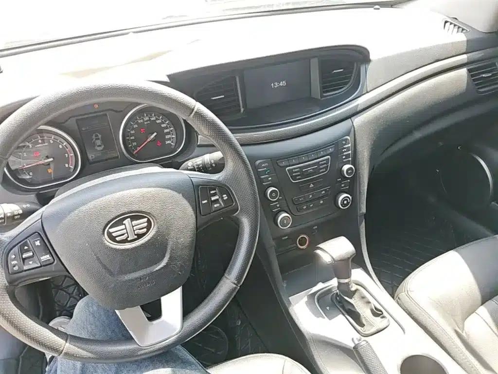 Besturn B50 2016 1.6L Automatic Luxury Edition — миниатюра 10