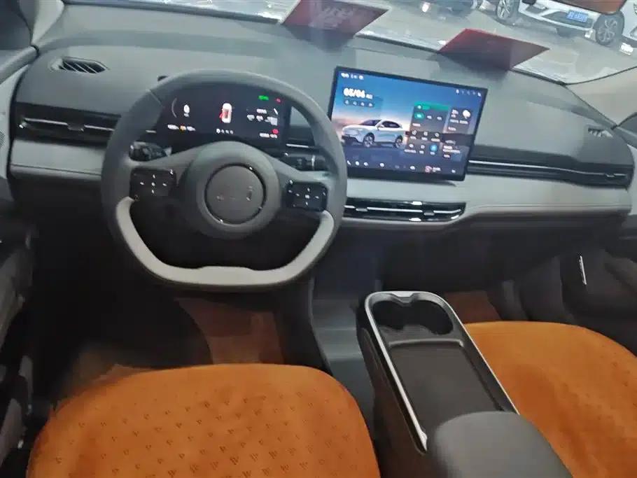 Yueyi 03 2025 Model 565km Enjoy Edition — миниатюра 13