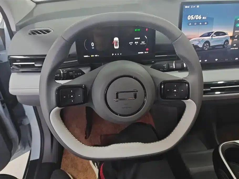 Yueyi 03 2025 Model 565km Enjoy Edition — миниатюра 15