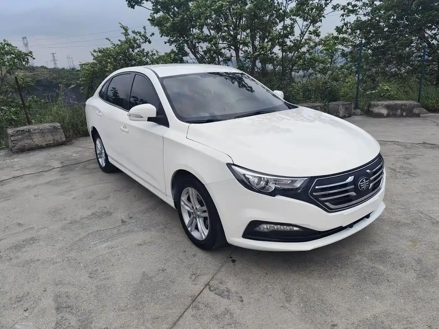 Bestune B30EV 2019 EV400 — миниатюра 3