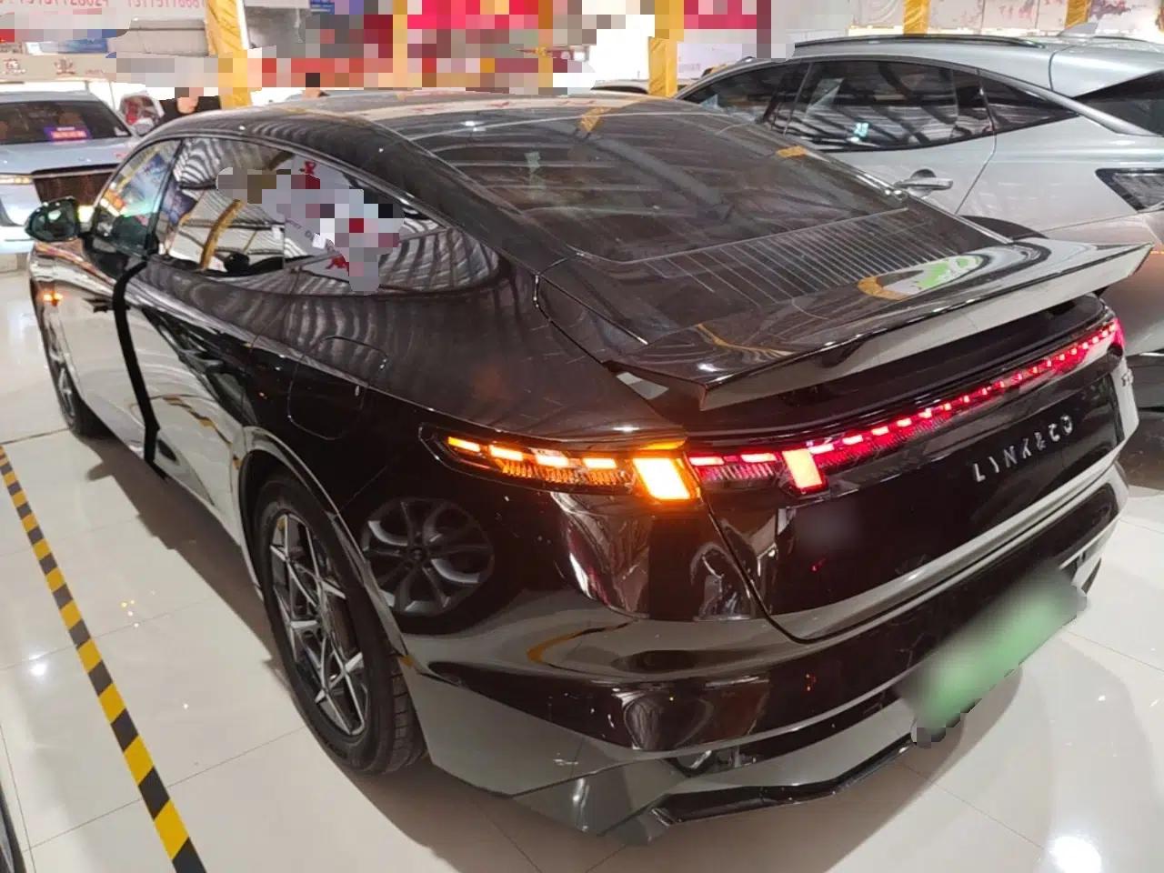 Lynk & Co Z10 2025 95 kWh 766 km Range Rear-Wheel Drive Max — миниатюра 4