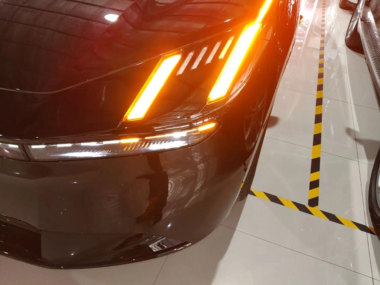 Lynk & Co Z10 2025 95 kWh 766 km Range Rear-Wheel Drive Max — миниатюра 9