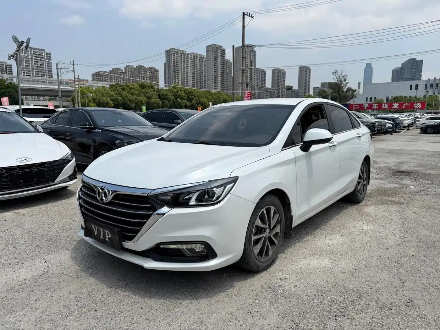 2019 Senova D50 1.5L CVT Deluxe Edition (National V Emission Standard) — миниатюра 1