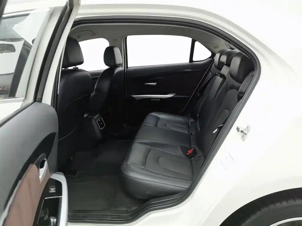 Senova D70 2018 Performance Edition 1.8T Comfort Edition — миниатюра 15