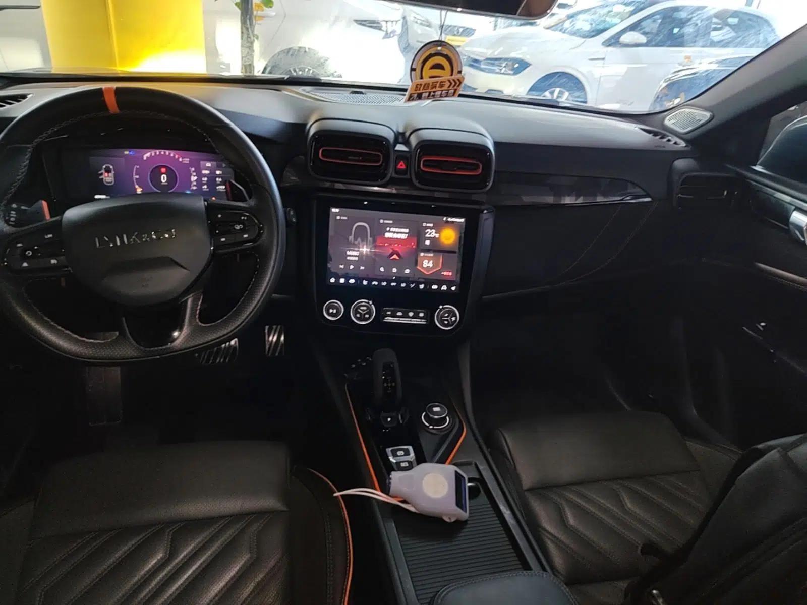 Lynk & Co 02 Hatchback 2021 2.0TD Halo — миниатюра 17