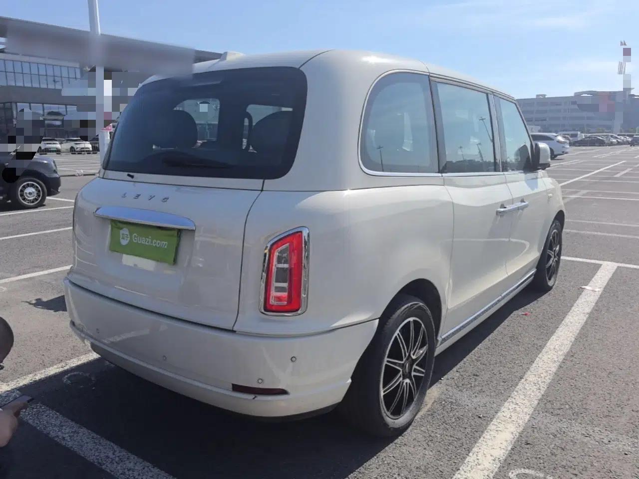 Lorinser LX 2021 seven-seater version — миниатюра 6