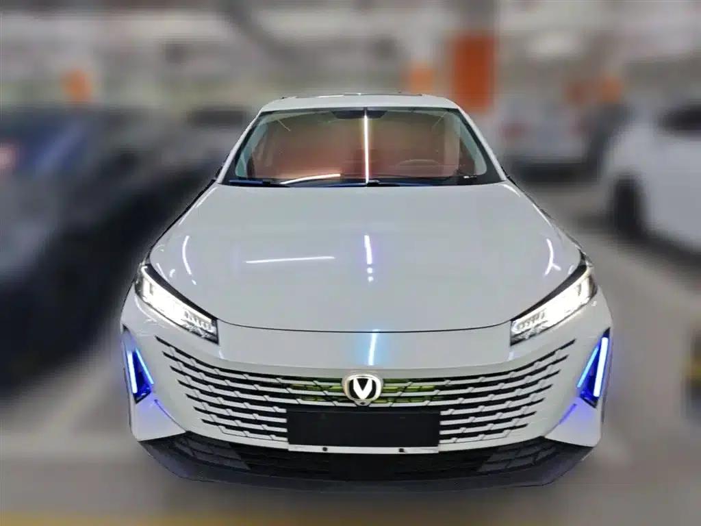 Yida 2023 Blue Whale NE 1.5T GDI DCT Navigator Edition — миниатюра 5