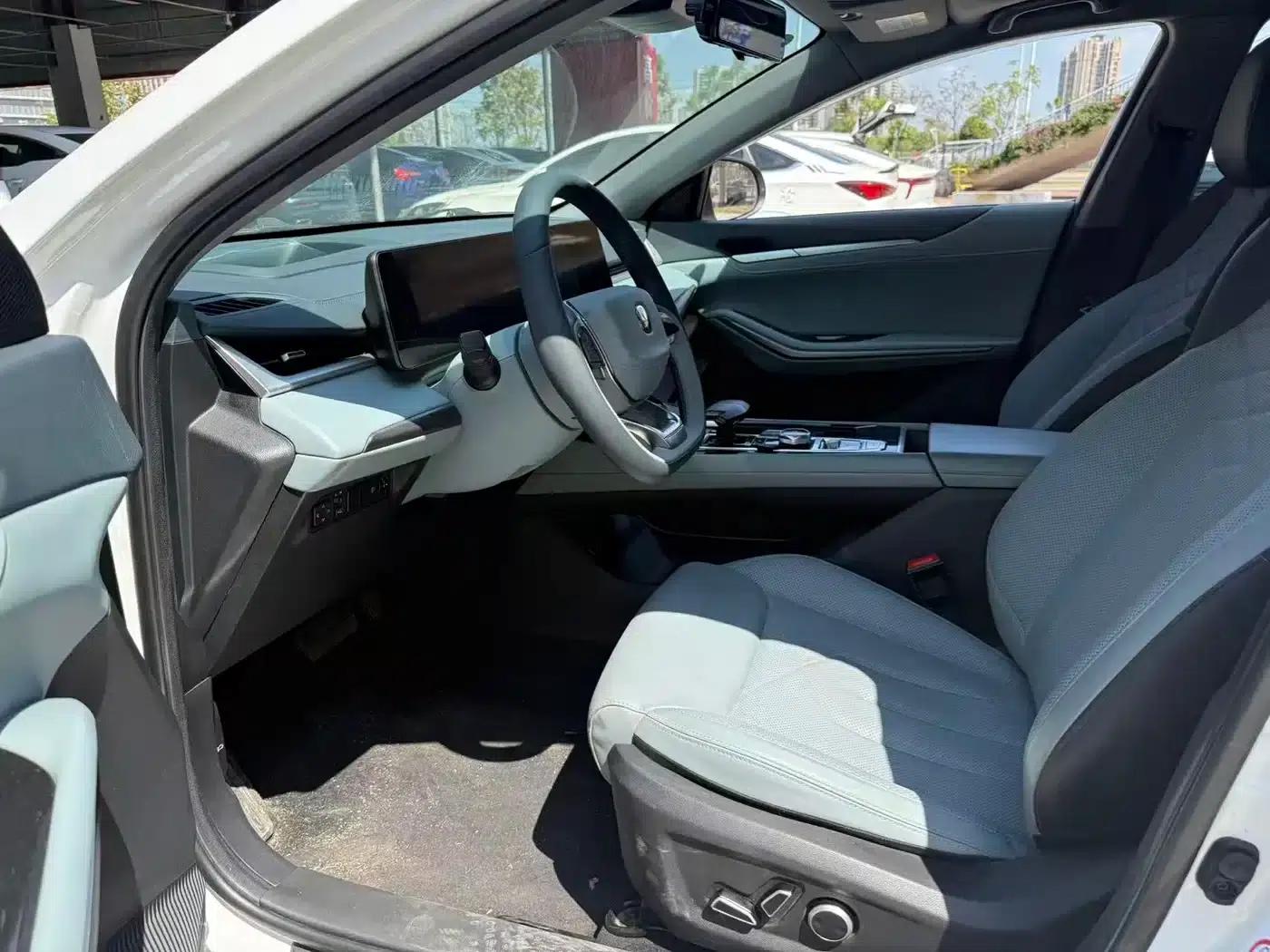 Ruicheng PLUS 2023 1.5T DCT Leading Edition — миниатюра 4