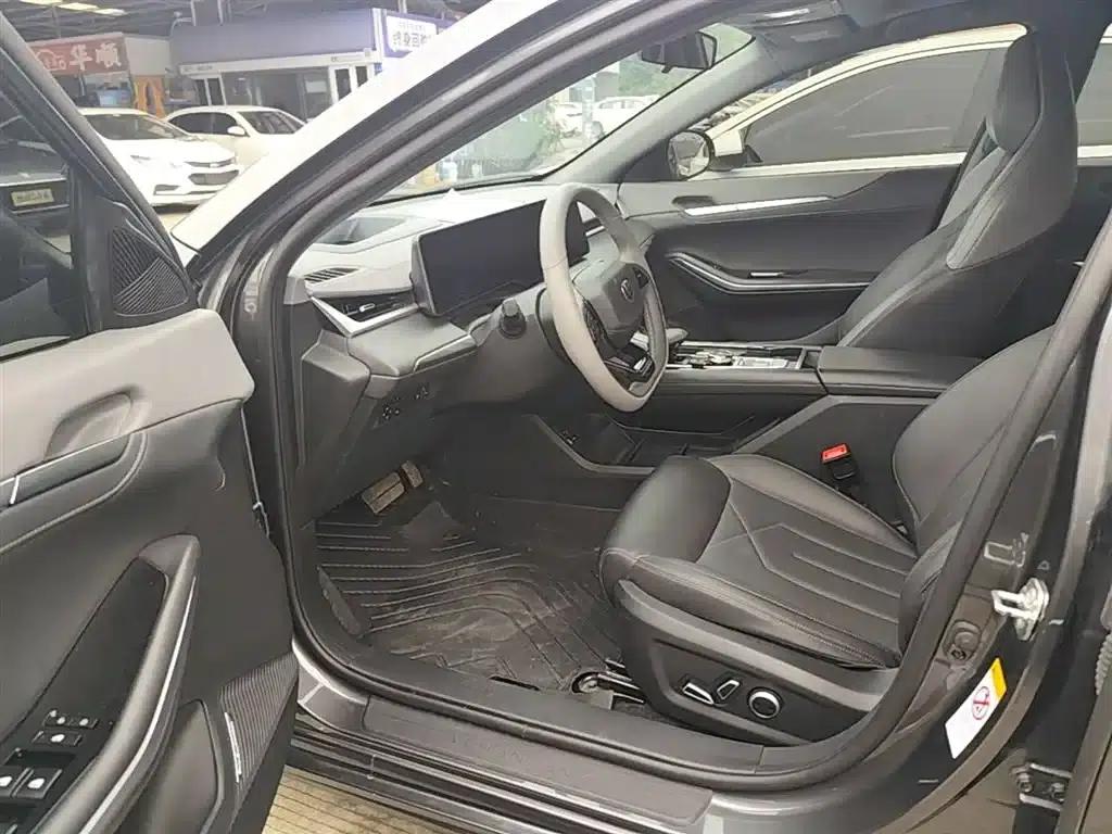 Ruicheng PLUS 2023 1.5T DCT Navigator Edition — миниатюра 16