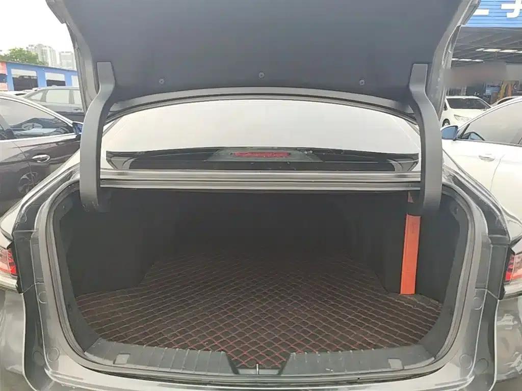 Ruicheng PLUS 2023 1.5T DCT Navigator Edition — миниатюра 19