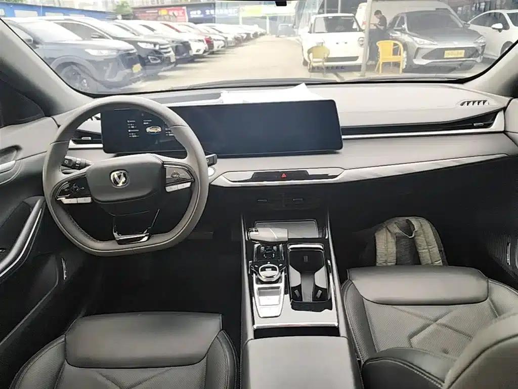 Ruicheng PLUS 2023 1.5T DCT Navigator Edition — миниатюра 10
