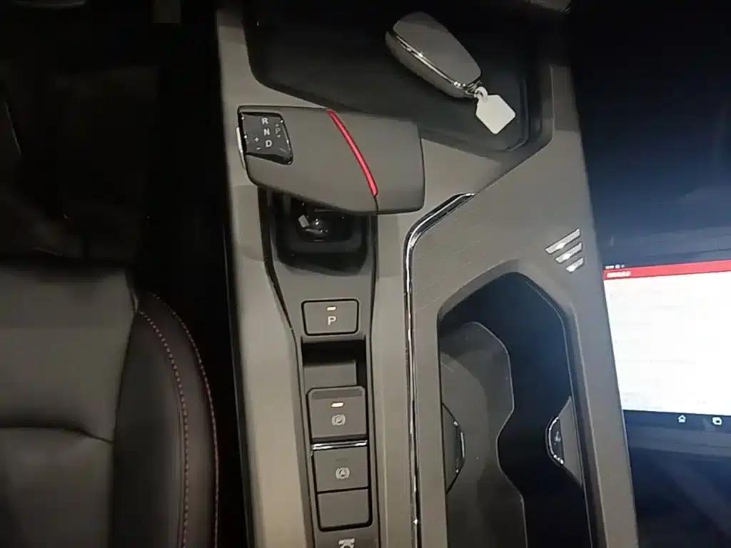Changan X5 PLUS 2025 1.5T DCT Pioneer Edition — миниатюра 14
