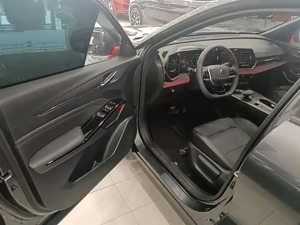 Changan X5 PLUS 2025 1.5T DCT Pioneer Edition — миниатюра 16