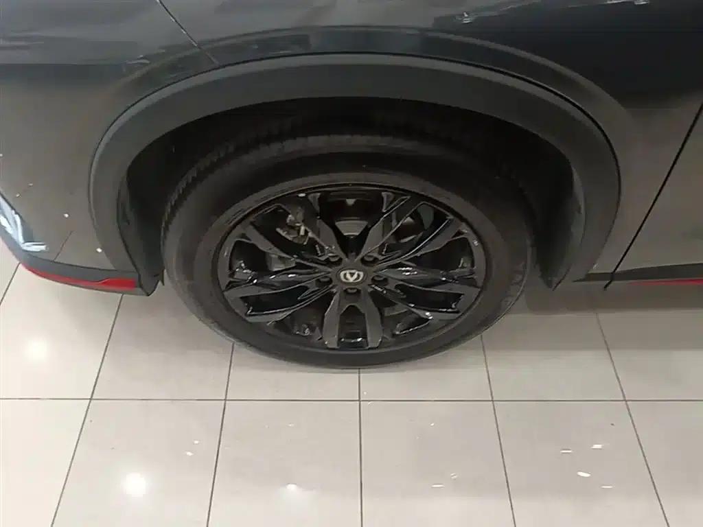 Changan X5 PLUS 2025 1.5T DCT Pioneer Edition — миниатюра 23