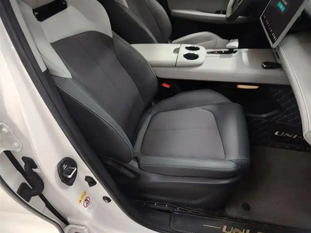 Changan UNI-Z 2025 1.5T Luxury Edition — миниатюра 25