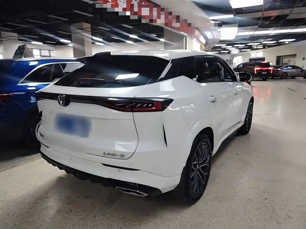 Changan UNI-Z 2025 1.5T Luxury Edition — миниатюра 7