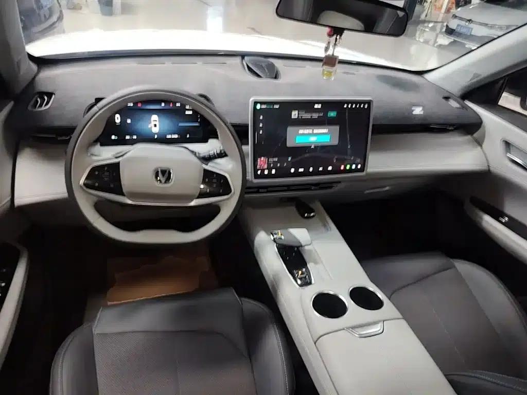 Changan UNI-Z 2025 1.5T Luxury Edition — миниатюра 10