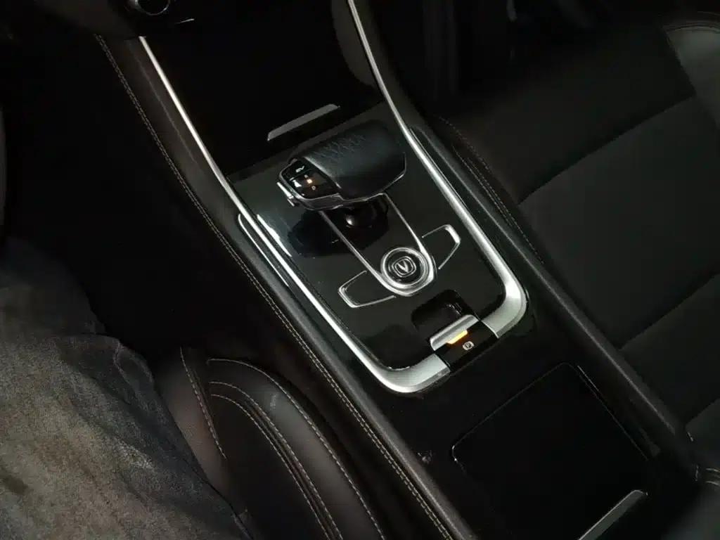 Changan Eado New Energy 2019 EV460 Shared Edition — миниатюра 14