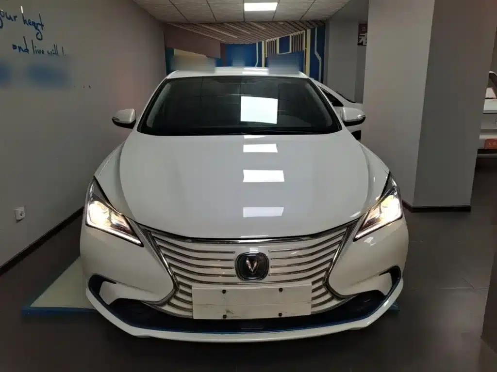 Changan Eado New Energy 2019 EV460 Shared Edition — миниатюра 3