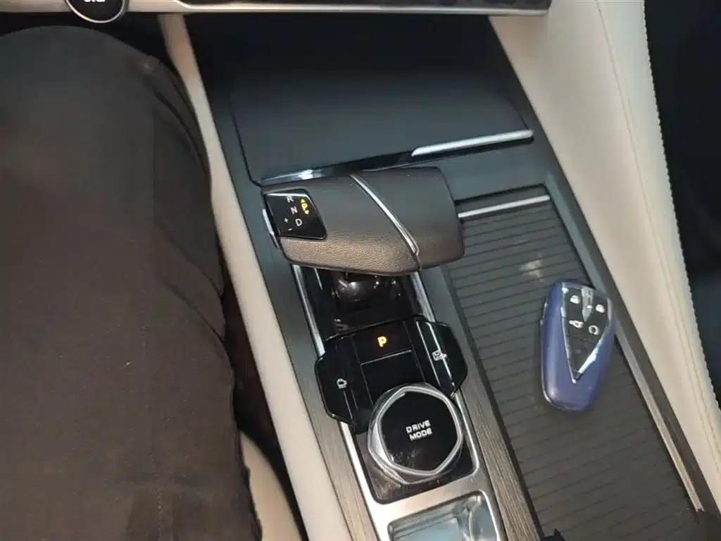 Changan CS75 PLUS Smart Electric iDD 2023 Model Smart Electric iDD Leading Edition — миниатюра 14