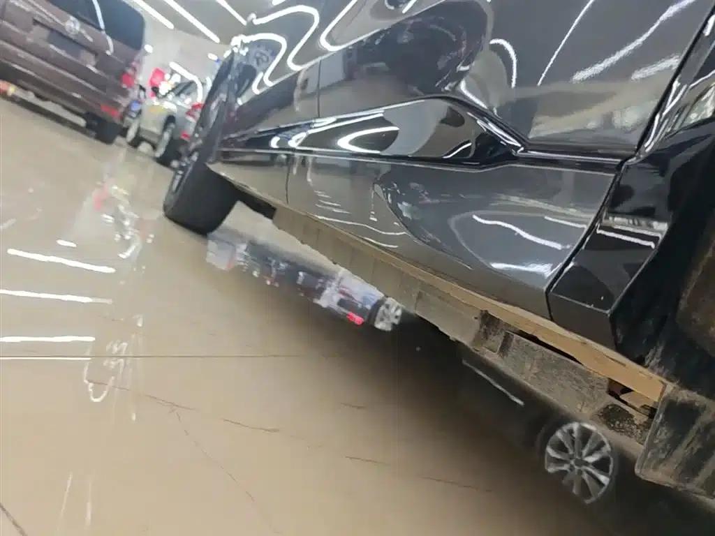 Changan CS75 PLUS Smart Electric iDD 2023 Model Smart Electric iDD Leading Edition — миниатюра 22