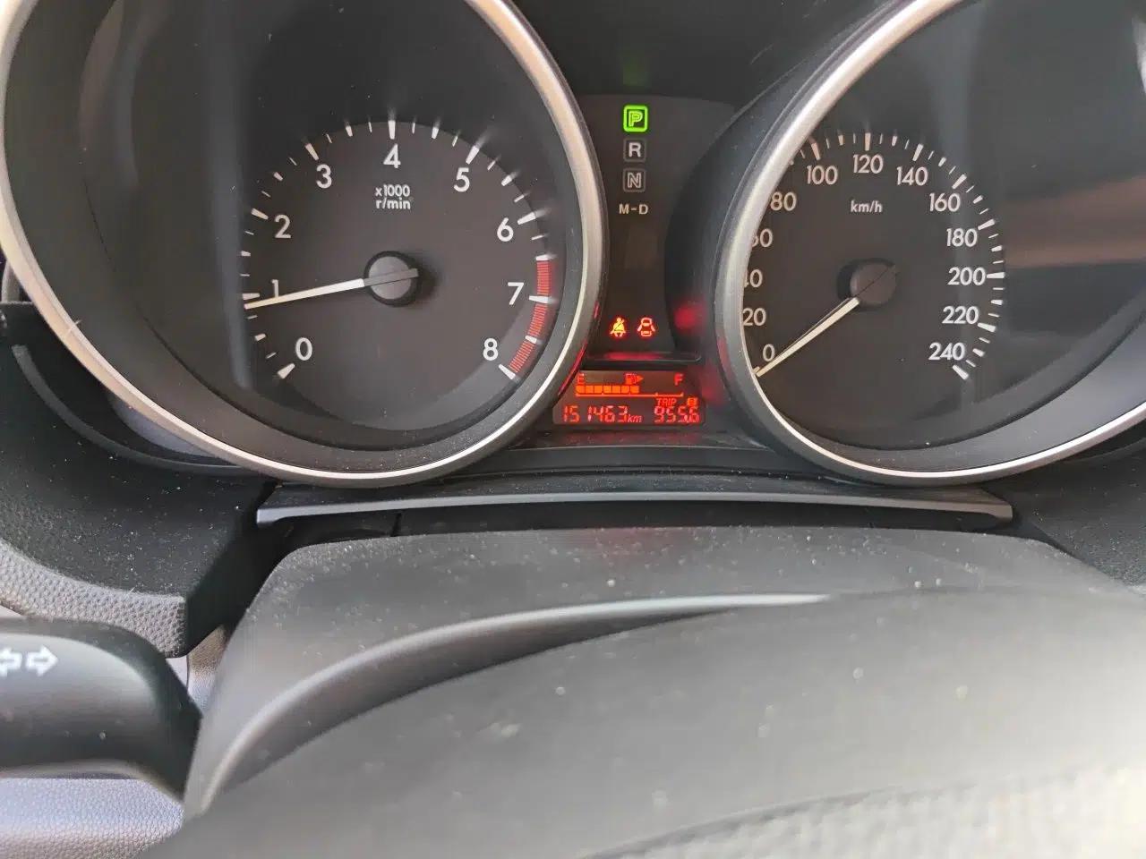Mazda 5 2013 2.0L Automatic Luxury Edition — миниатюра 13