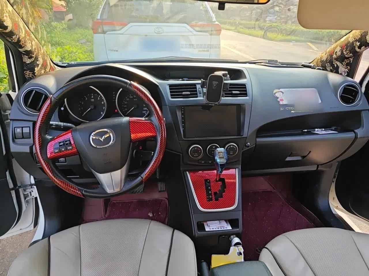 Mazda 5 2013 2.0L Automatic Luxury Edition — миниатюра 10