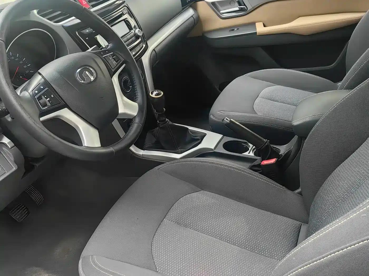 Wingle 6 2014 2.0T 2WD Elite 4D20B — миниатюра 9