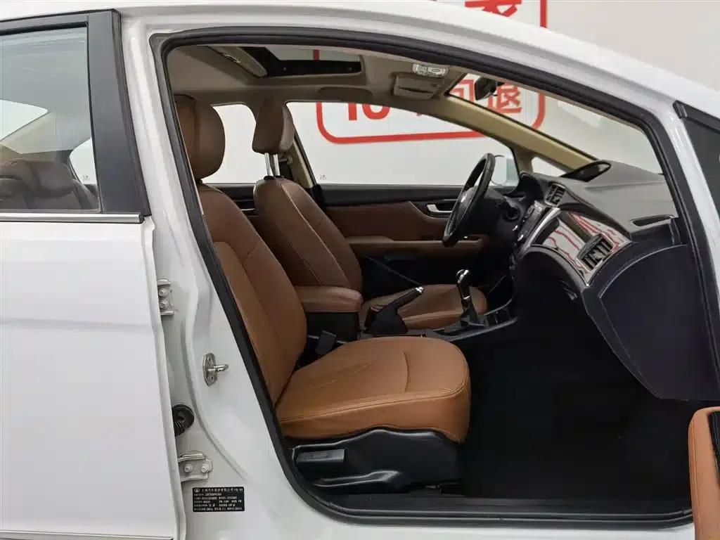 Great Wall C50 2016 1.5T Manual Fashion Edition — миниатюра 23