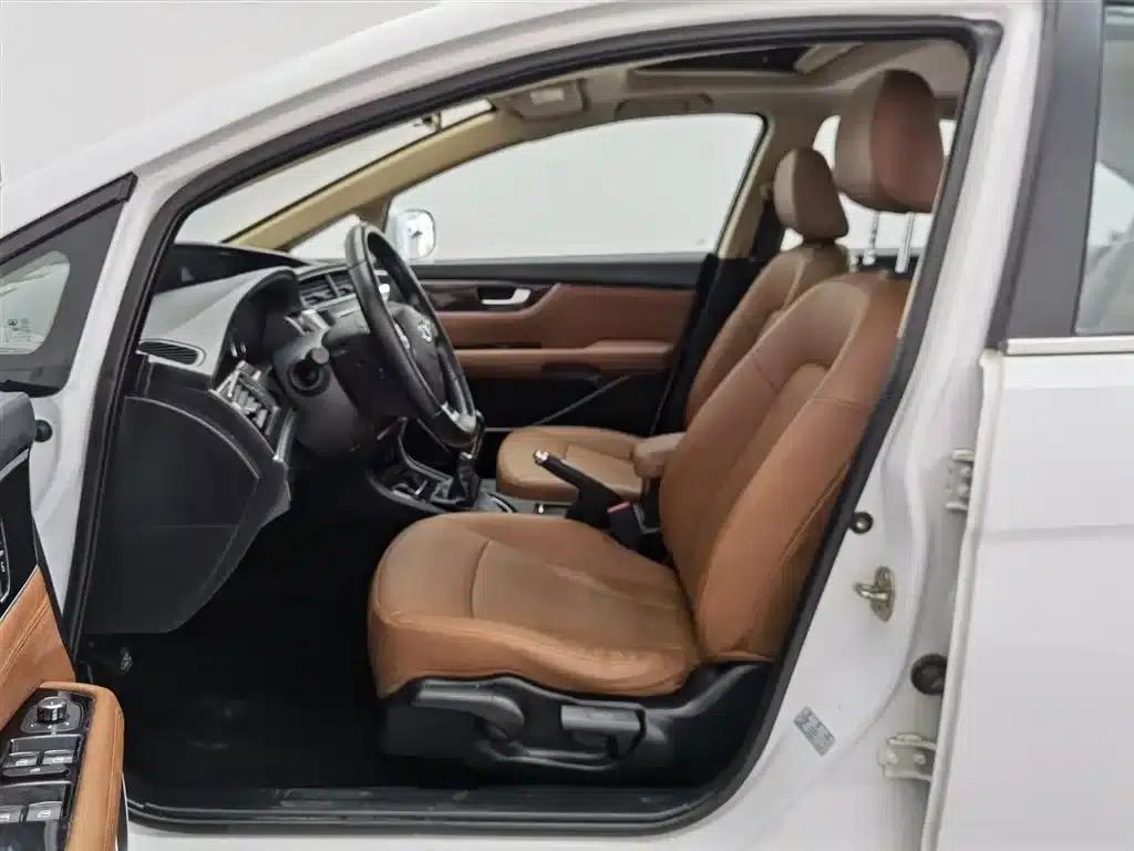 Great Wall C50 2016 1.5T Manual Fashion Edition — миниатюра 10