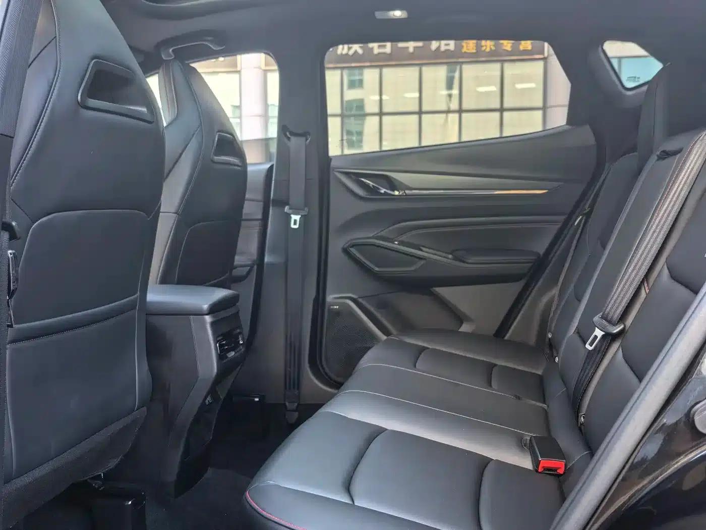 Changan Oushang X5 PLUS 2023 Facelift 1.5T DCT Navigator Edition — миниатюра 11
