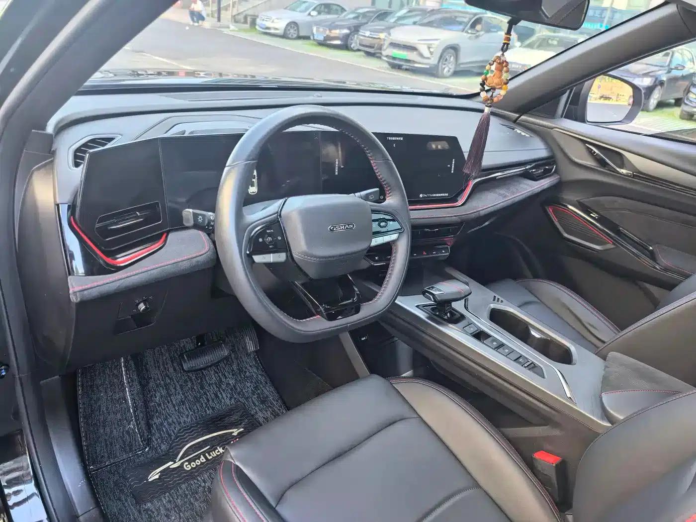 Changan Oushang X5 PLUS 2023 Facelift 1.5T DCT Navigator Edition — миниатюра 14