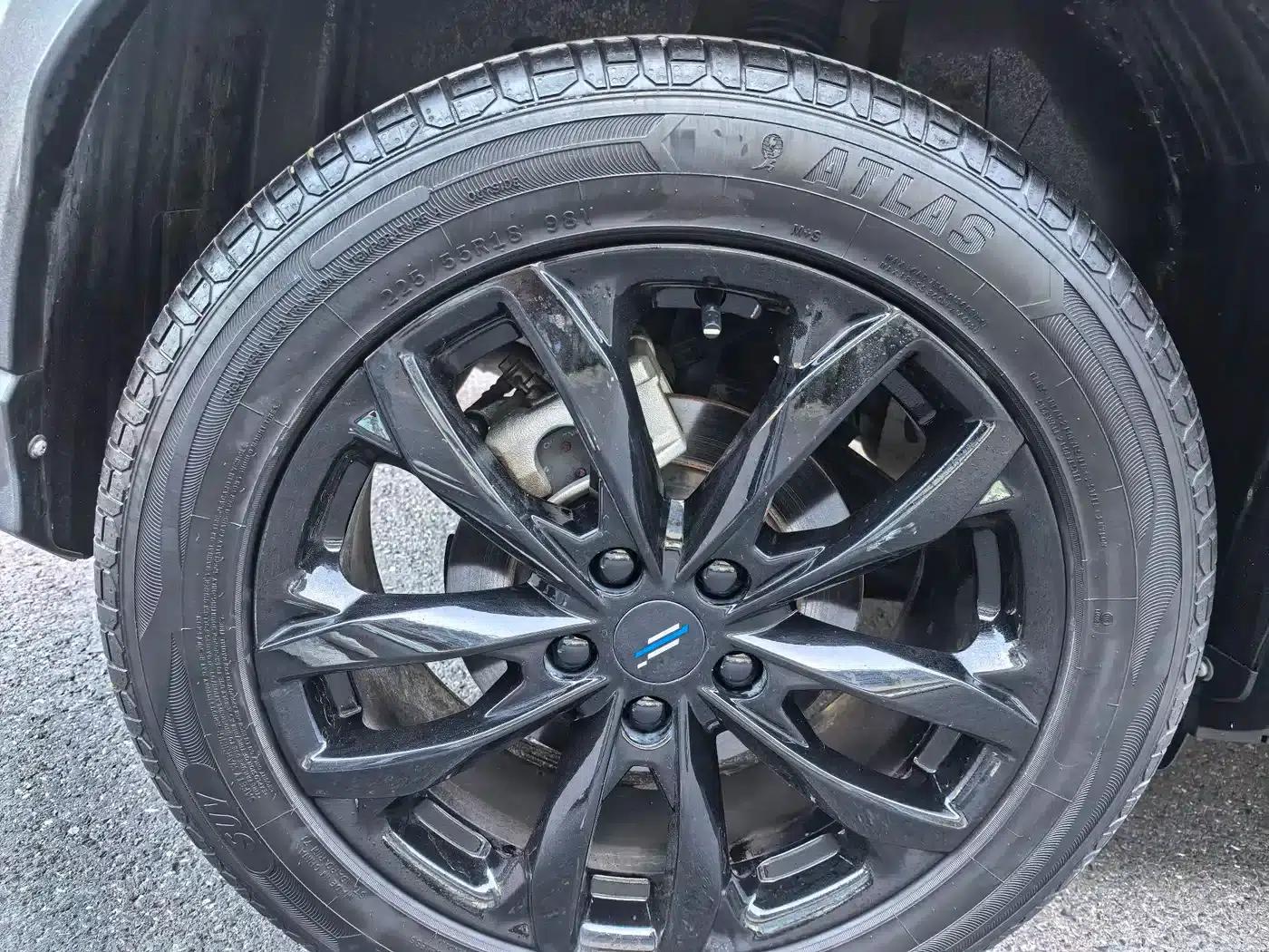 Changan Oushang X5 PLUS 2023 Facelift 1.5T DCT Navigator Edition — миниатюра 4