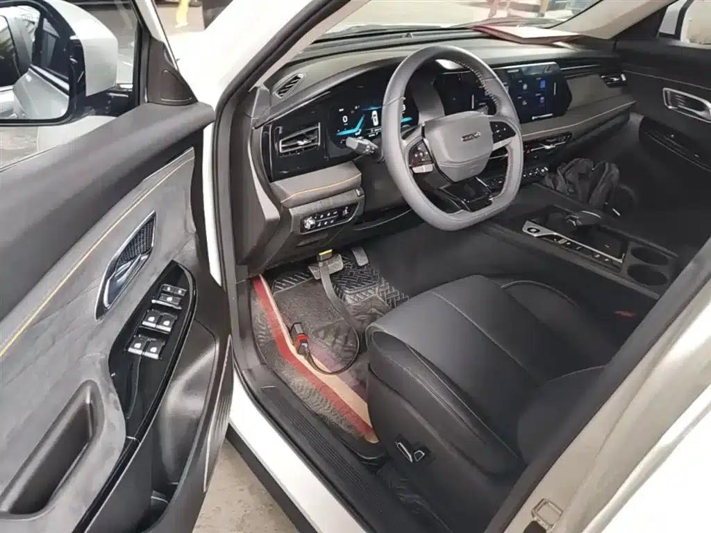 Changan Oushang X7 PLUS 2023 Enjoy Edition 1.5T Automatic Navigation Model 7-Seater — миниатюра 16