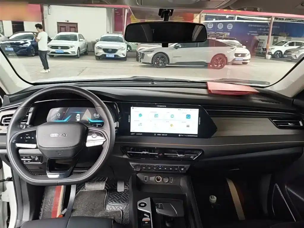 Changan Oushang X7 PLUS 2023 Enjoy Edition 1.5T Automatic Navigation Model 7-Seater — миниатюра 10