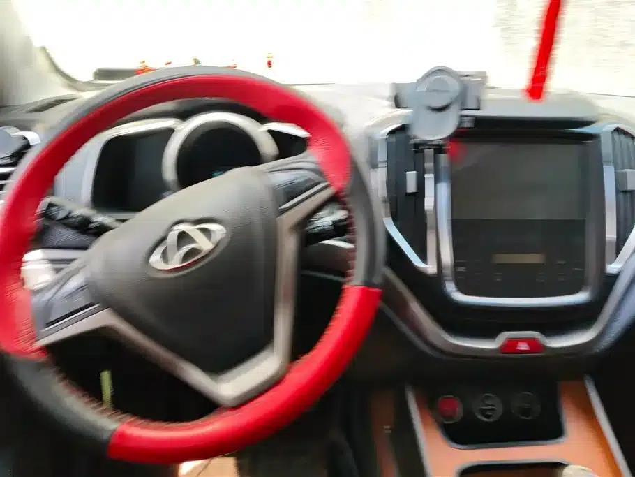Changan Oushang CX70 2017 CX70T 1.5T Manual Luxury Edition — миниатюра 15