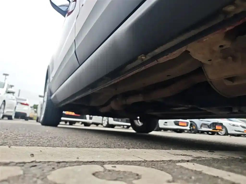 Changan Oushang CX70 2017 CX70T 1.5T Automatic Luxury Edition — миниатюра 22
