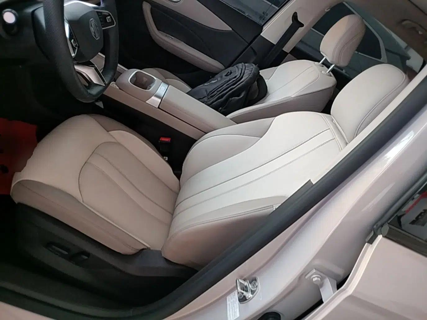 MG ES5 2025 525max Rear-Drive Intelligent Driving Version — миниатюра 18