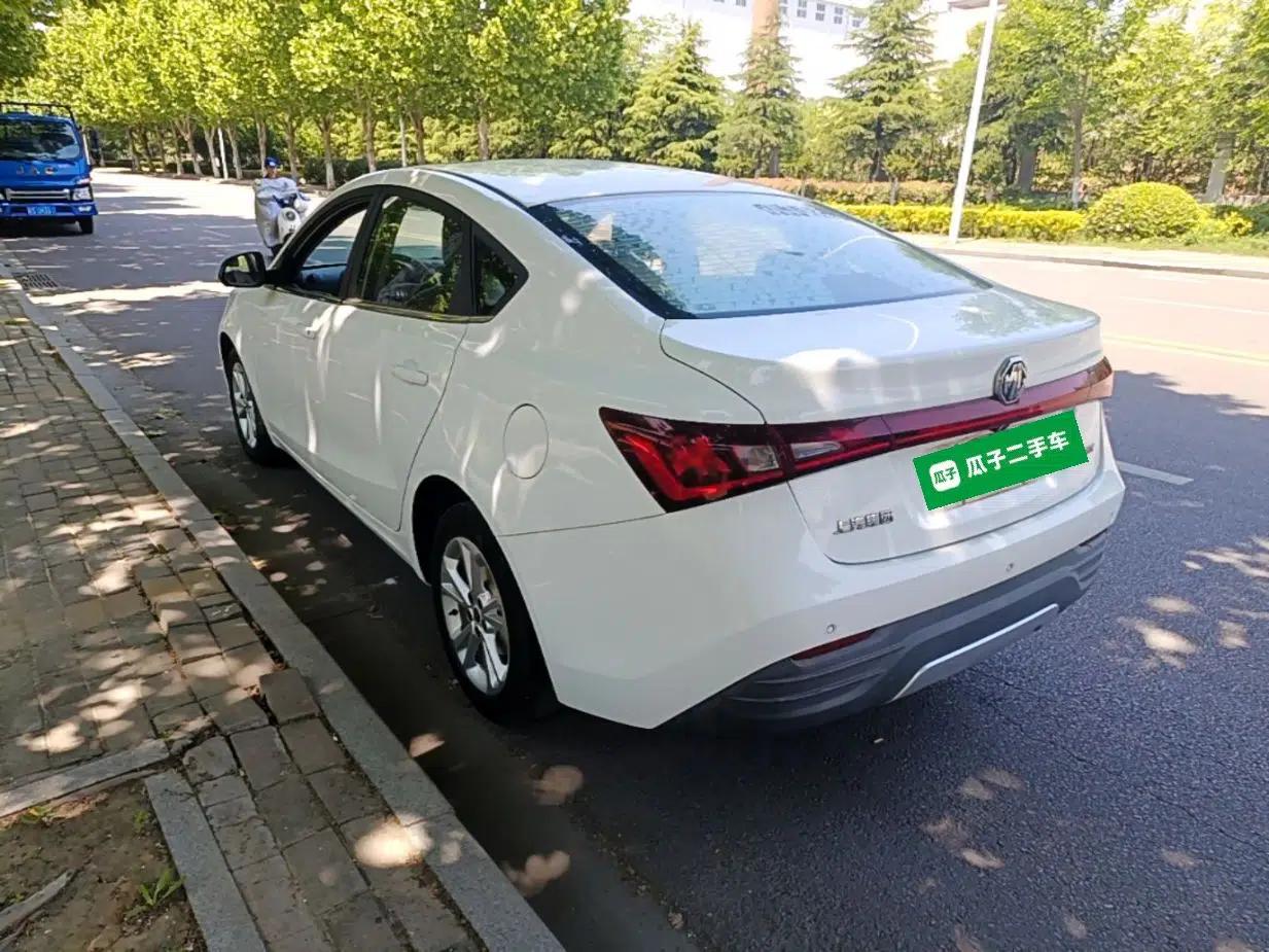 MG GT 2016 1.5L Manual Value-Added Luxury Edition — миниатюра 4