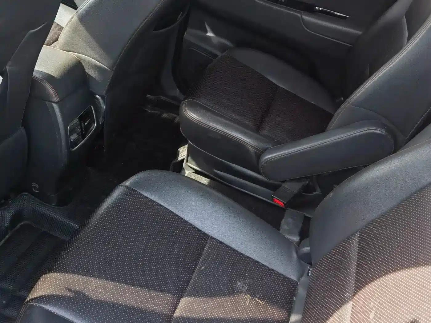Changan Oushang A600 2016 1.5L Manual Deluxe 6-Seater — миниатюра 6
