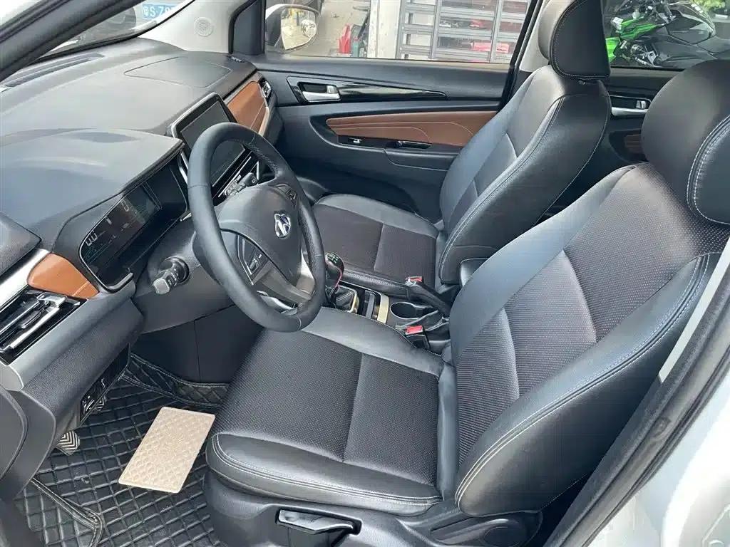 Changxing 2019 1.5L Manual Intelligent Premium Edition — миниатюра 9