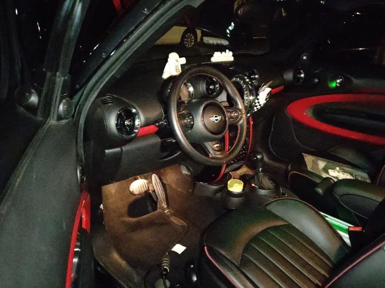 MINI JCW PACEMAN 2014 1.6T JOHN COOPER WORKS ALL4 — миниатюра 17
