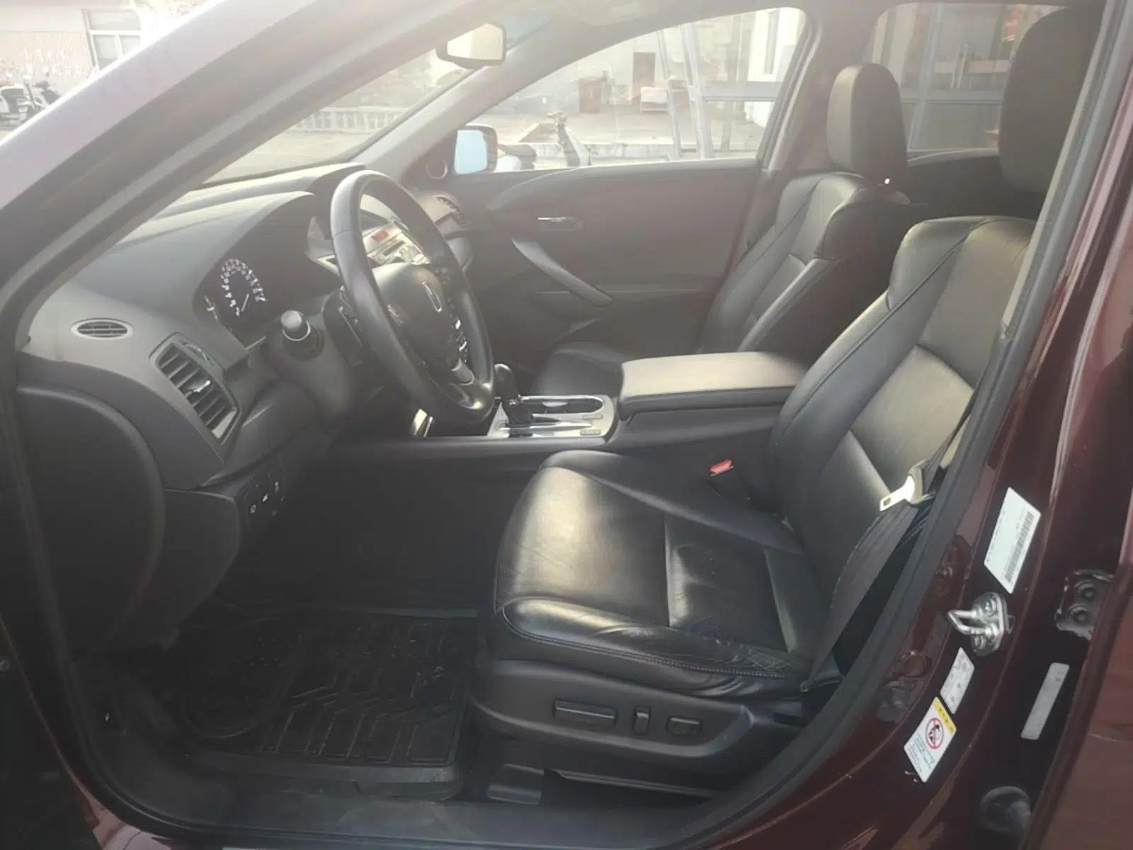 Acura RDX 2013 3.0L Two-Wheel Drive Elite Edition — миниатюра 17