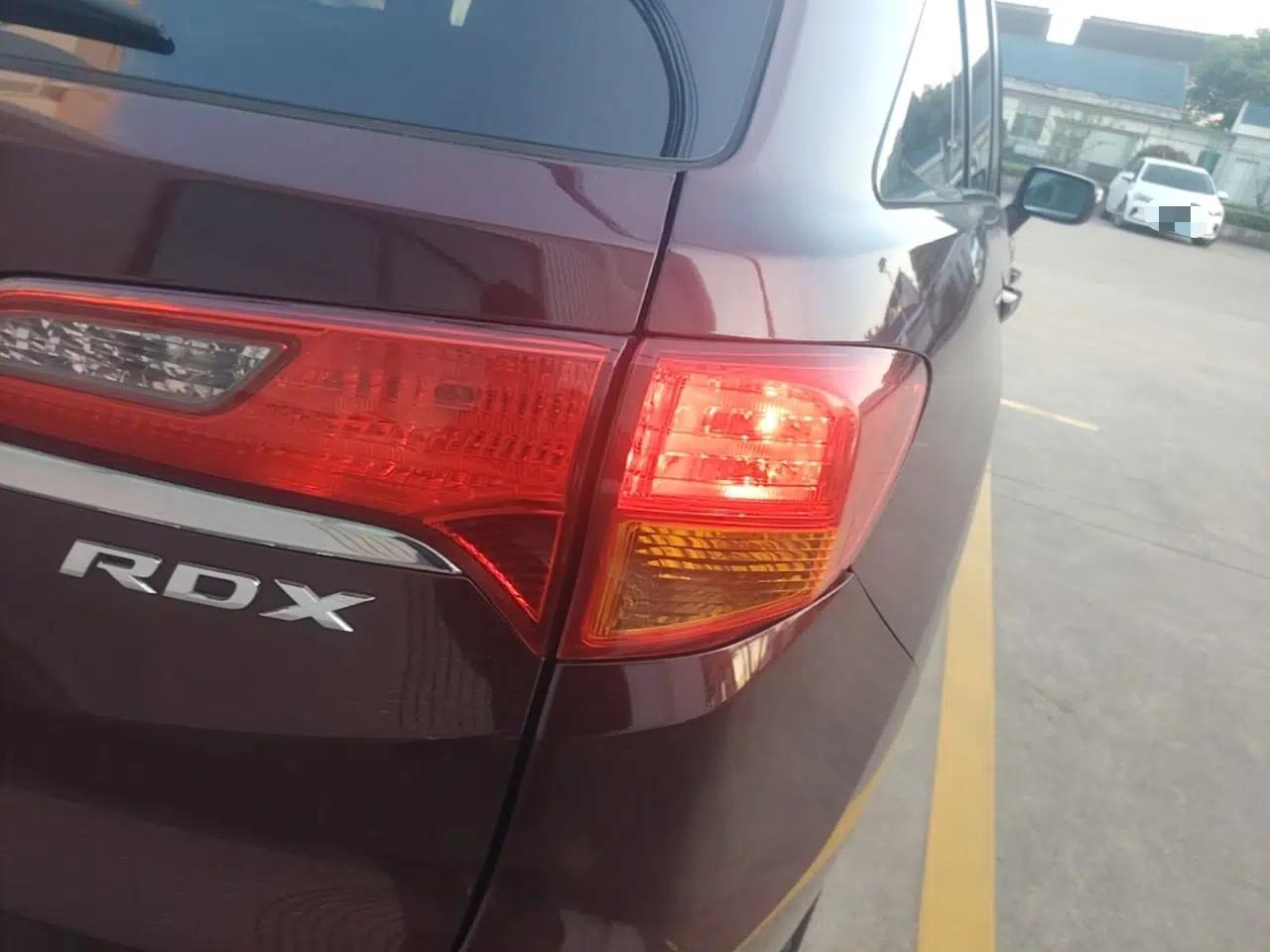 Acura RDX 2013 3.0L Two-Wheel Drive Elite Edition — миниатюра 8