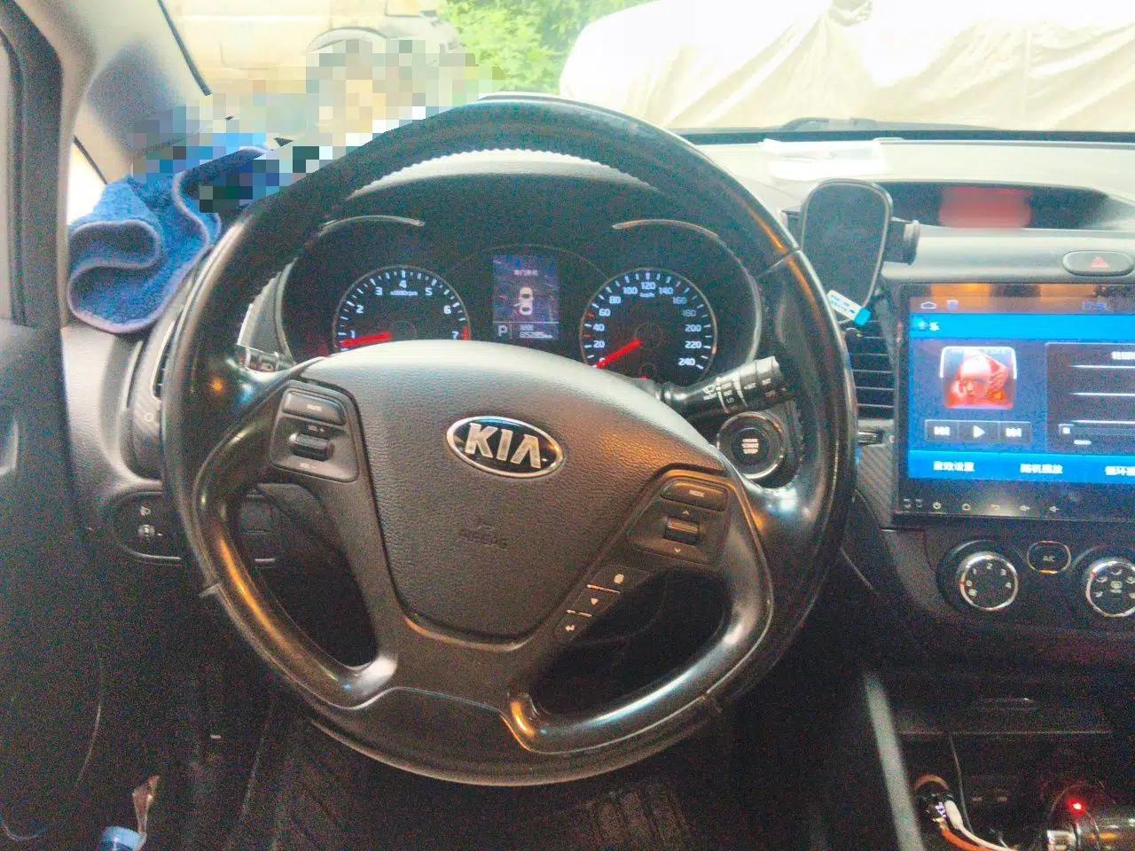Kia K3S 2014 1.6L Automatic GLS — миниатюра 11